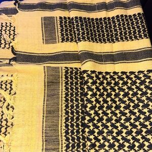 SHEMAGH ARAB SCARF KEFFIYEH KAFIYA EMO INDIE COMBAT SPORT Throw Blanket Shawl